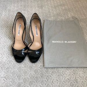 Manolo Blahnik Black Patent Heels (Size 40)